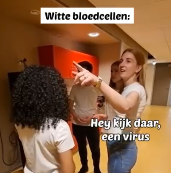 Printscreen video studenten met uitleg over ontstaan koortslip